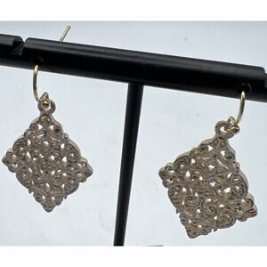 Jewelry Earrings Vintage 1940s-50s Gold Tone Dangle 4 Sided Lacy Ear Wire Post